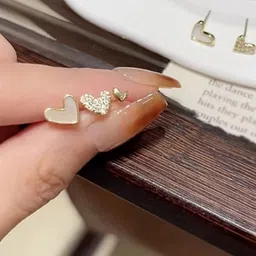 Estailo fashion Heart Shaped Studs Earrings image 2