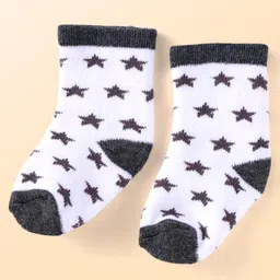 Cute Walk by Babyhug Ankle Length Antibacterial Socks with Penguin Design Pack Of 3 - Black & White image 4