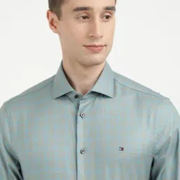 Tommy Hilfiger Green Cotton Slim Fit Checks Shirt image 5