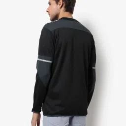 Campus Sutra Charcoal Grey Regular Fit Sports Jacket image 2