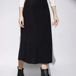 Globus Women Black Self Design Mid Rise Flared A-Line Midi Skirt image 3