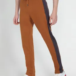 U.S. Polo Assn. Brown Cotton Regular Fit Colour- Block Joggers image 3