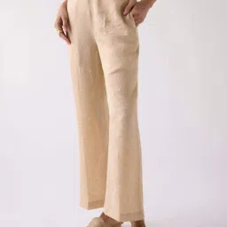 Basanti Kapde aur Koffee Gold Trouser image 1