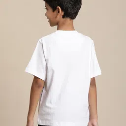 Kidsville Minions Printed White Tshirt For Boys image 2