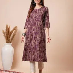 Globus Purple Cotton Printed Kurta-image-50