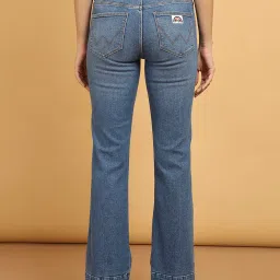 Wrangler Mid Blue Flared Fit High Rise Jeans image 2