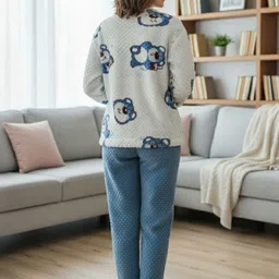 Belfry Women Graphic Printed Round Neck Pure Woollen Sweatshirt With Trouser image 5