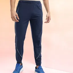 HRX by Hrithik Roshan Men Mid-Rise Lifestyle Joggers with Contrast Piping image 5