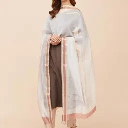 Fabindia Off-White Woven Pattern Dupatta image 2
