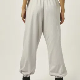 bewakoof Joggers Off-White Graphic Print Joggers image 2