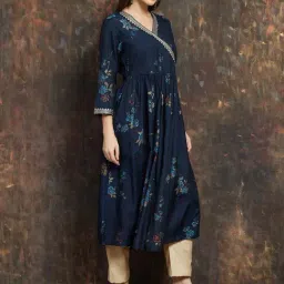 Melange By Lifestyle Navy Regular Fit Floral Print Kurta image 4