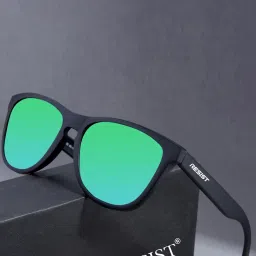 Resist Eyewear Green Wayfarer UV Protection Unisex Sunglasses image 1
