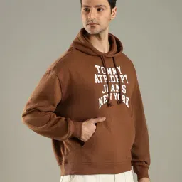 Tommy Hilfiger Brown Cotton Comfort Fit Printed Hoodie image 4