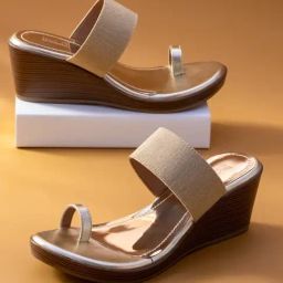 Inc.5 Women's Gold Toe Ring Wedges-picture-9