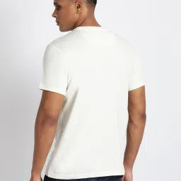 Lee White Cotton Slim Fit Printed T-Shirt image 2