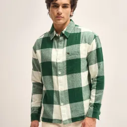 The Bear House Green Cotton Relaxed Fit Checks Shirt image 1