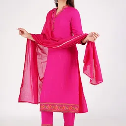 rf clothes Ethnic Motifs Printed Mandarin Collar Straight Kurta With Trousers & Dupatta image 4