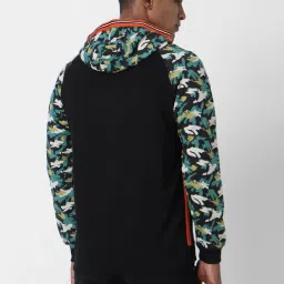 Peter England Jeans Black & Green Regular Fit Printed Hooded Sweatshirt image 2