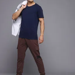 HRX by Hrithik Roshan Men Cargo Style Track Pants image 4