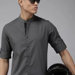 Roadster Men Standard Mandarin Collar Roll-Up Sleeves Pure Cotton Casual Shirt-image-81