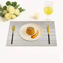 LUXEHOME INTERNATIONAL Silver-Toned 6 Pieces Textured Table Placemats-picture-38