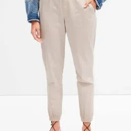 GAP Off White Slim Fit Solid Joggers image 3