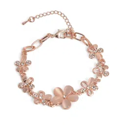 SOHI Women Flower Statement Bracelet - Pink image 2