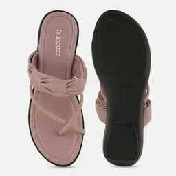 Rubeezz Women Textured Wedge Sandals image 4