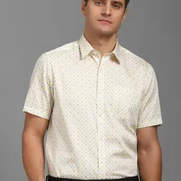 Louis Philippe Men Regular Fit Spread Collar Floral Printed Cotton Formal Shirt-picture-34