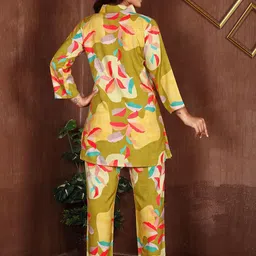 VenderVilla Leaf Printed Shirt Collar Tunic & Trouser image 2