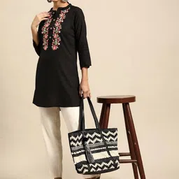 BAESD Floral Embroidered Mandarin Collar Top image 2