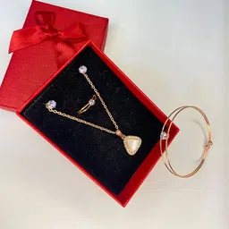 Psight Gold Plated Triangle Pendant Necklace Set with Matching Ring, Earring & Bracelet-picture-28