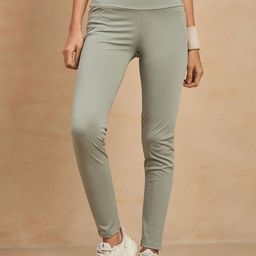 COLOR CAPITAL High-Rise Antimicrobial Tights-picture-13