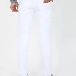 LINARIA Men Classic Tapered Fit Clean Look Jeans image 3