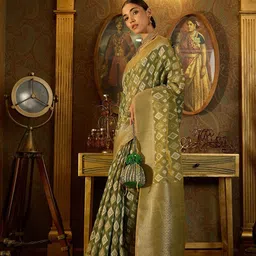 Dori Woven Design Zari Banarasi Saree image 3