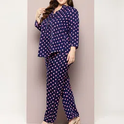 Qurvii+ Women Plus Size Printed Co-Ords image 3
