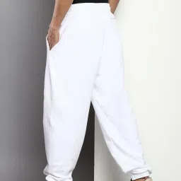 Calvin Klein Jeans White Cotton Regular Fit Joggers image 2