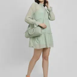 Forever 21 Green Textured Sling Bag-image-11