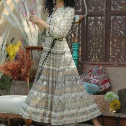 Juniper Cream Ethnic Motif Printed Georgette Tiered Maxi dress image 3