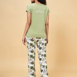 Dreamz by Pantaloons Green Cotton Graphic Print T-Shirt Pyjama Set image 2
