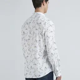 Pepe Jeans White Cotton Regular Fit Floral Print Shirt image 2
