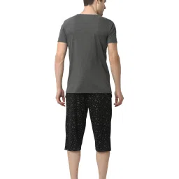 Vimal Jonney Grey & Black T-Shirt & Capris image 2