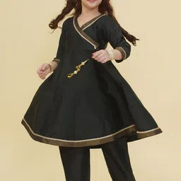 Bitiya by Bhama Girls Angrakha Gotta Patti Kurta with Trousers-picture-54