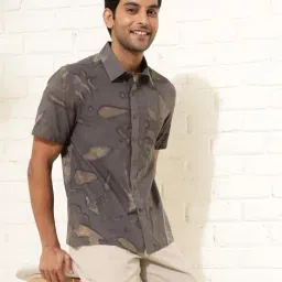 Fabindia Grey Cotton Straight Fit Printed Shirt image 4