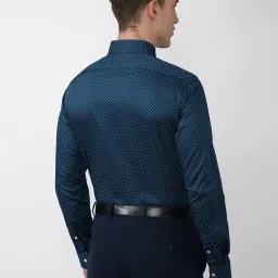 Van Heusen Blue Slim Fit Printed Cotton Shirt image 2