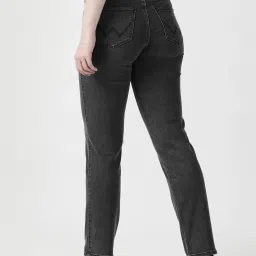 Wrangler Black Straight Fit High Rise Jeans image 2
