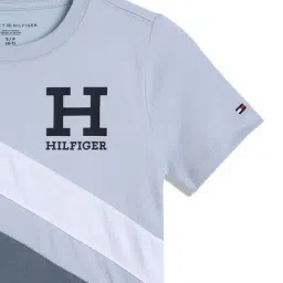 Tommy Hilfiger Kids Breezy Blue Colorblock Regular Fit T-Shirt image 3