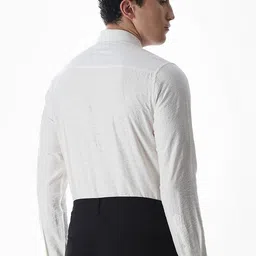 Jack & Jones Men Slim Fit Textured Spread Collar Formal Shirt image 3