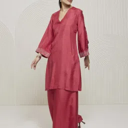 Artagai Tea Berry Romancing Aari Kurta with Overlap V Neckline and Flare Sleeves image 2