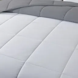 Razzai White Poly fill Basic Comforters image 2